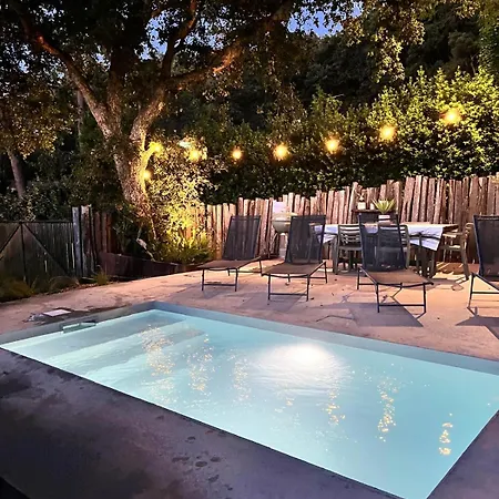 Modern Close To Villa *